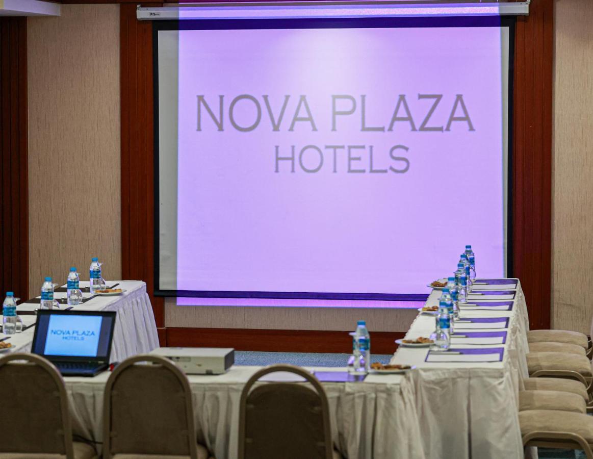 Nova Plaza Park Hotel Istanboel Buitenkant foto